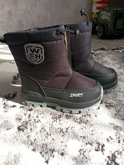 Продам дитяче взуття