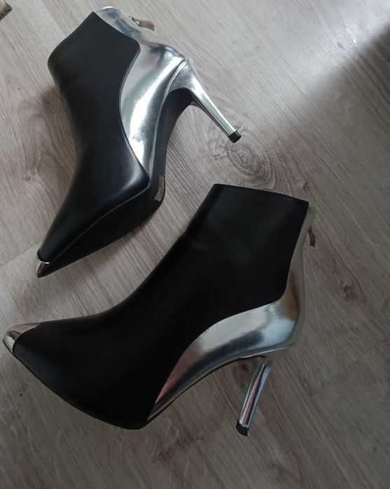 Botki na szpilce nowe!!!