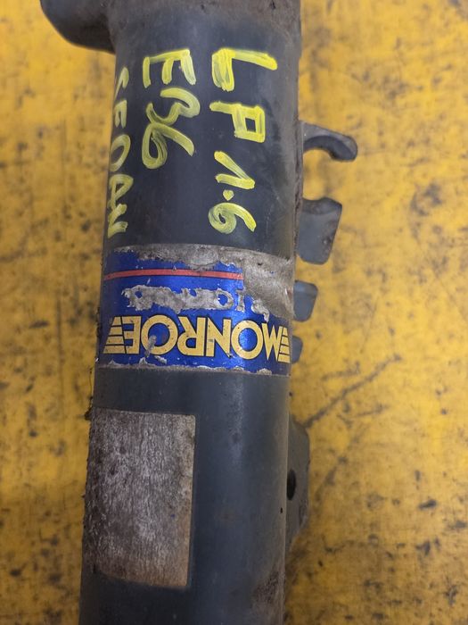 BMW E36 Amortyzatory Przód Przednie Prawy Lewy Sprężyny Komplet MONROE