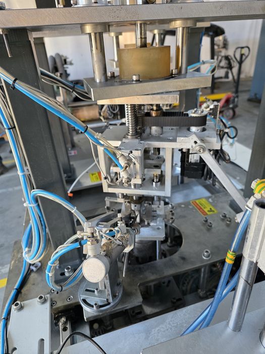 Maszyna do produkcji maseczek N95 itp