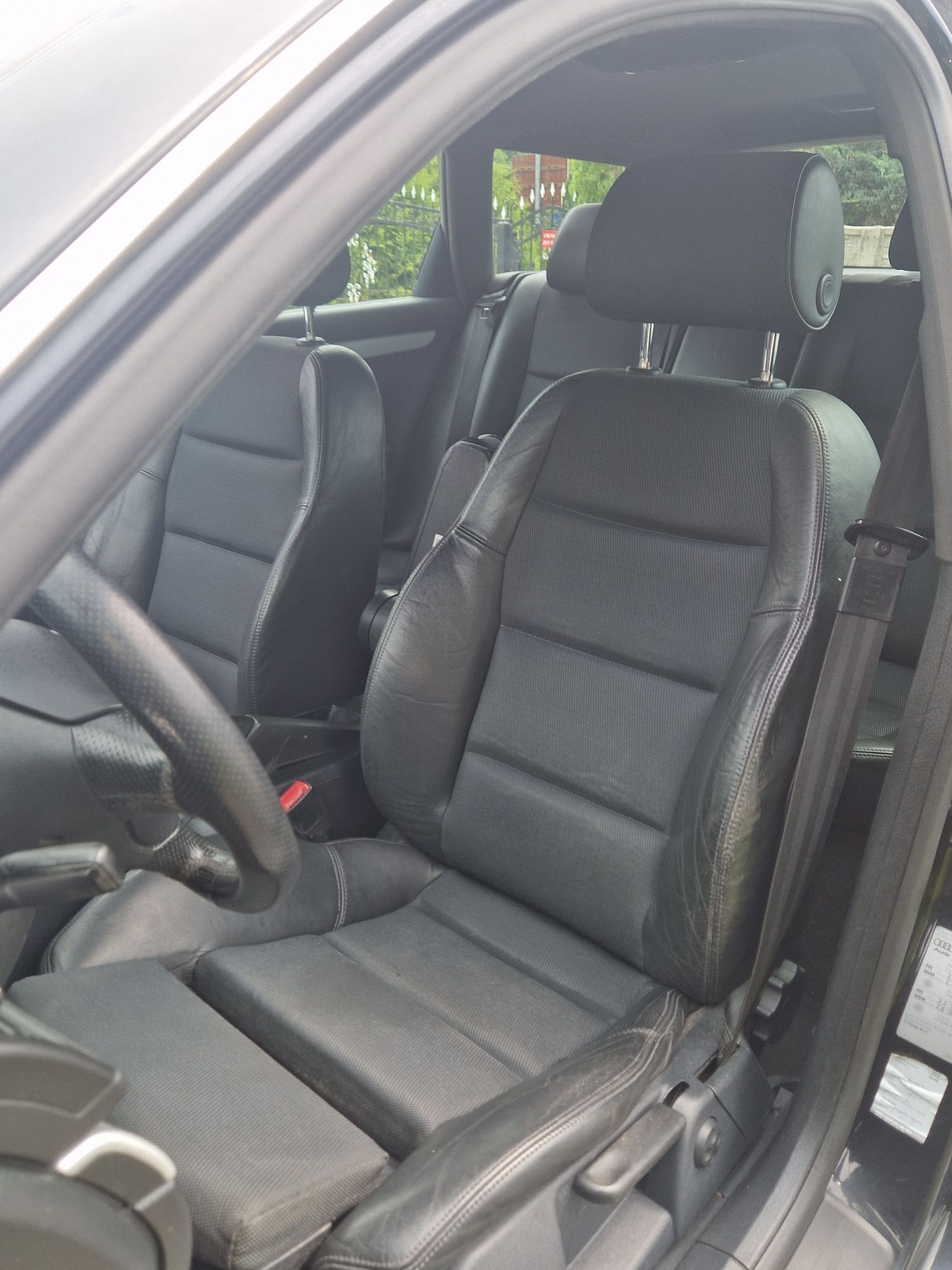 Audi a4 b6 1.8 turbo 163km. 2003 rok.  Oryginalny S-line