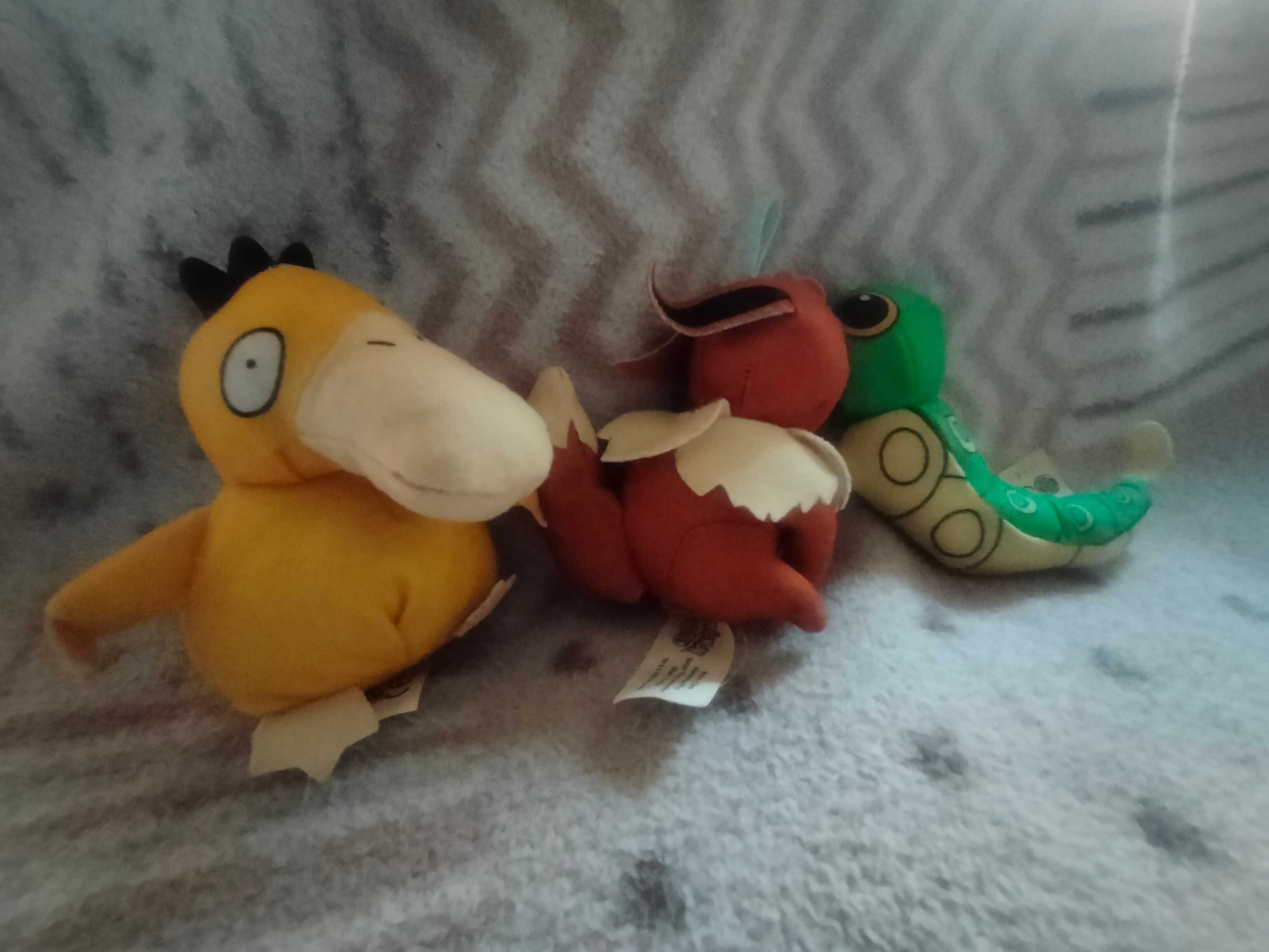 Makotki Pokemon Eevee Caterpie Psyduck