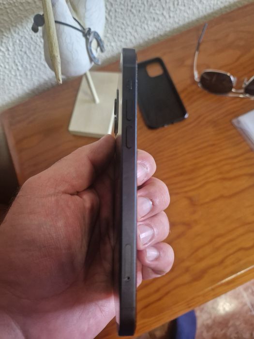 Iphone 12 de 128gb, cor preto