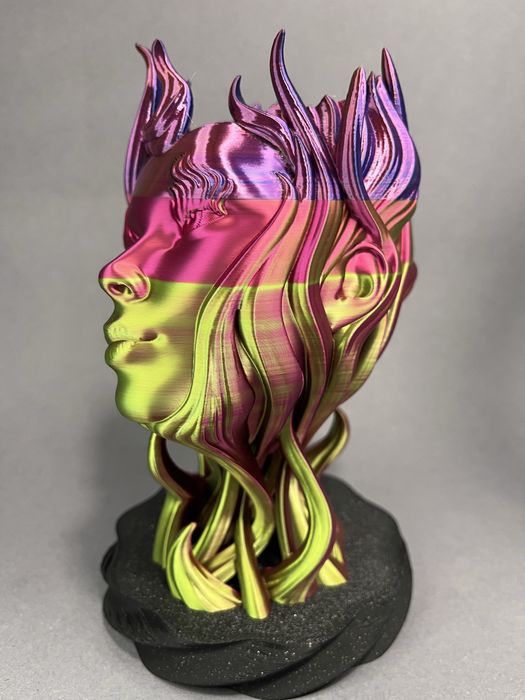 Doniczka Twarz Kobiety Nimfa 17 cm wysoka