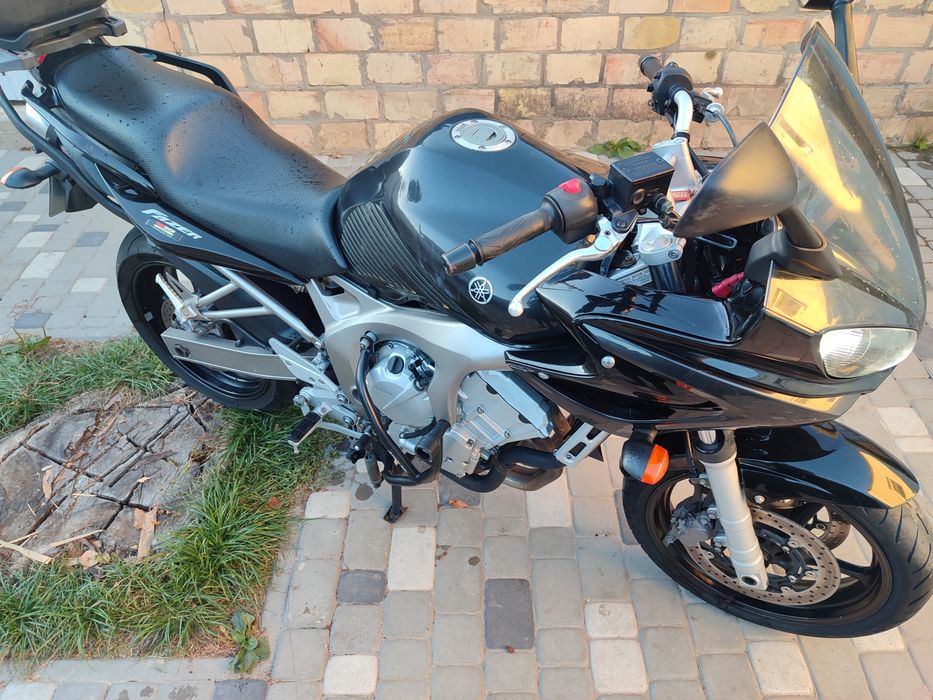 Ямаха Файзер FZ6