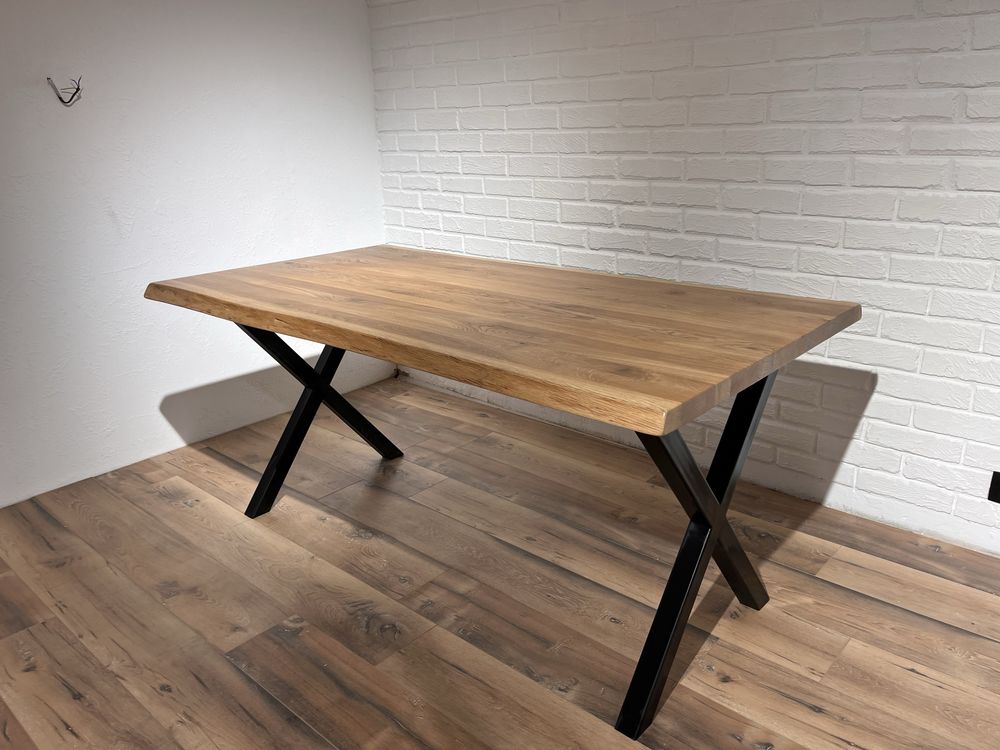 Stół dębowy. Stół w stylu loft. Stół metalowy. Stół jadalniany.
