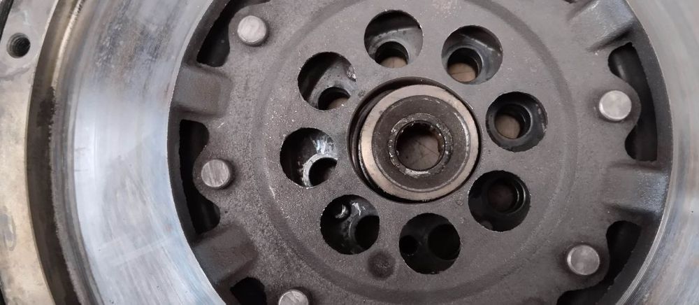 Професійний ремонт, реставрація двомасових маховиків, скупка