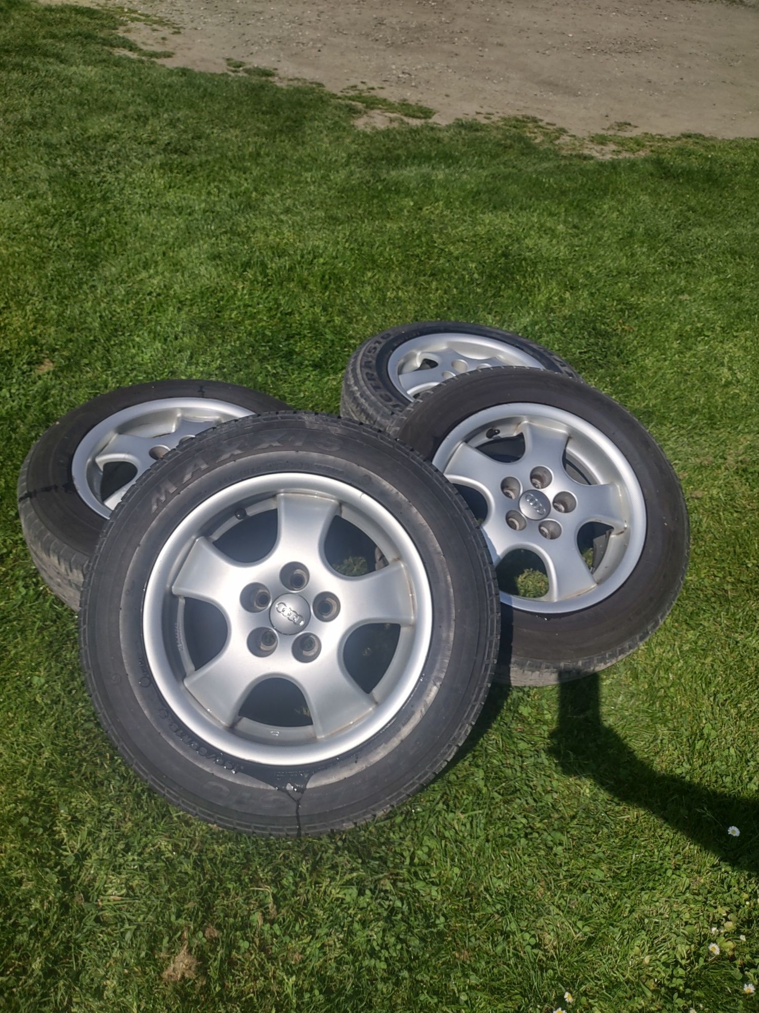 Sprzedam koła 5x100 R15