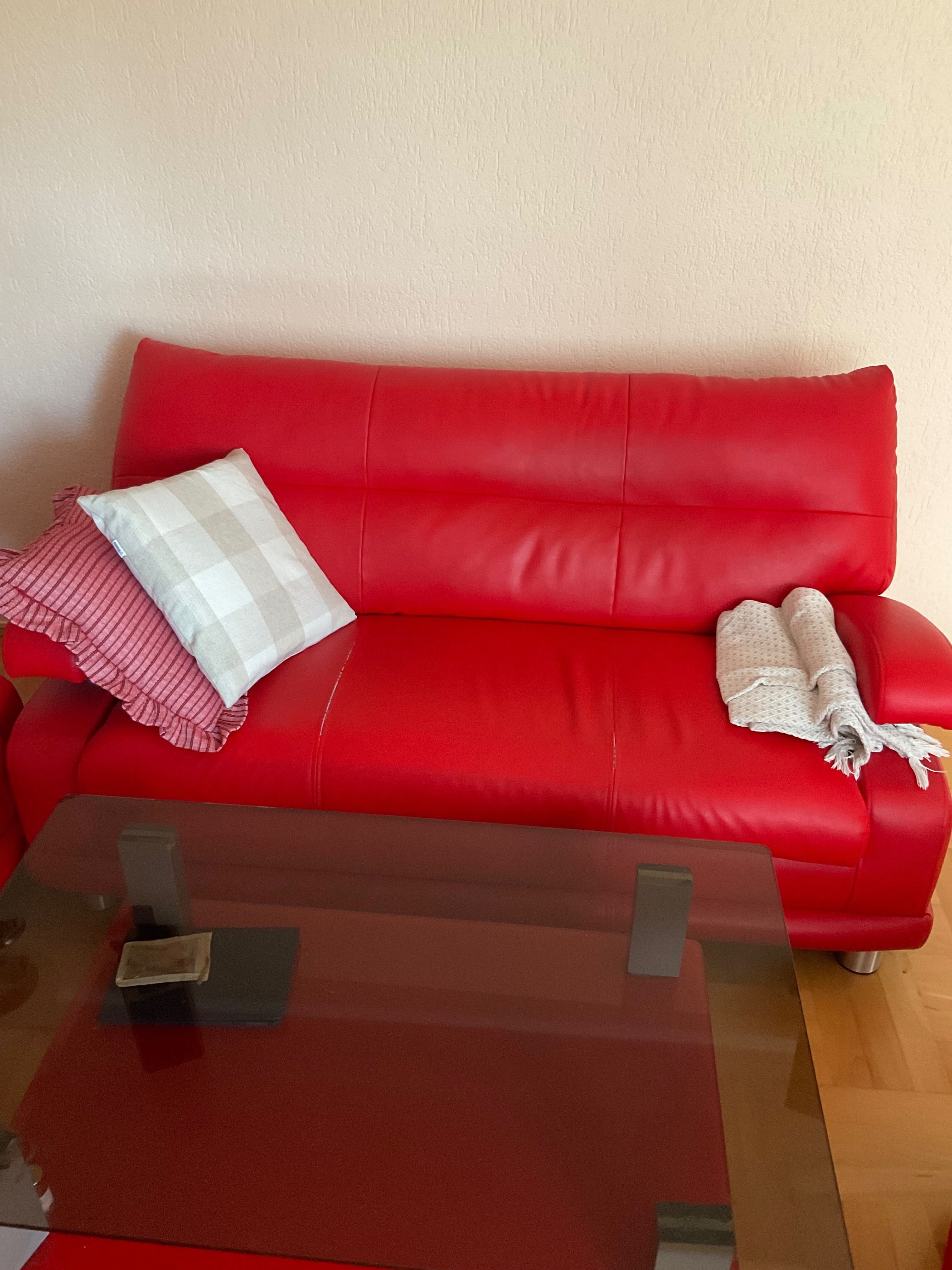 Sprzedam sofę dwuosobową, trzyosobową oraz fotel z ekoskóry do salonu,