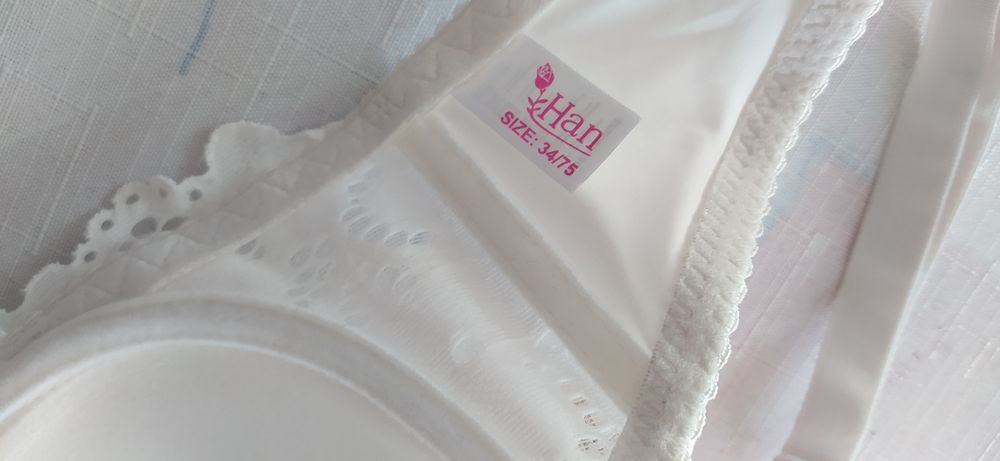 Biustonosz/stanik 75D