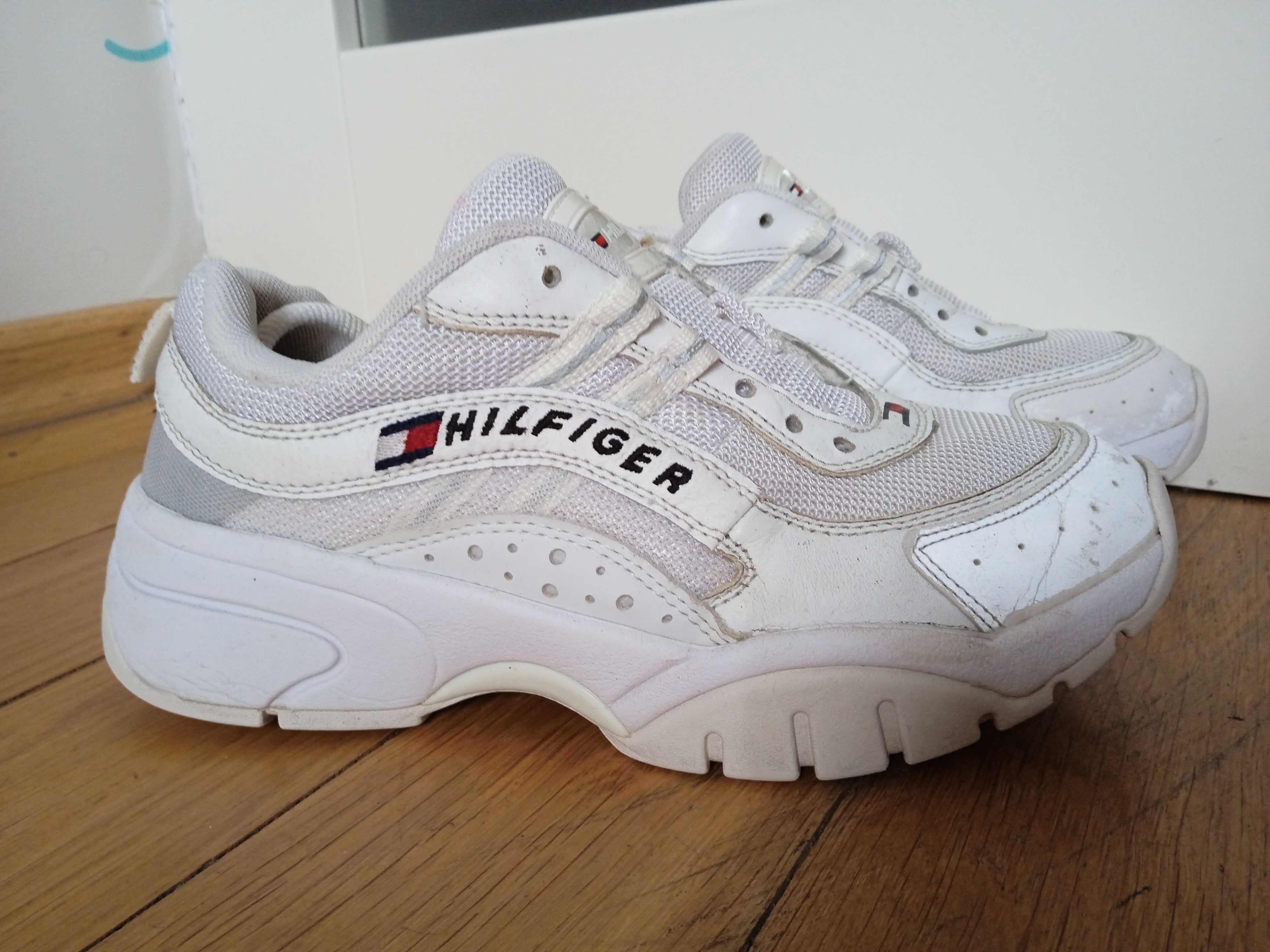 Sneakersy Tommy Hilfiger adiadasy sportowe 36/37 TH białe wysokie buty