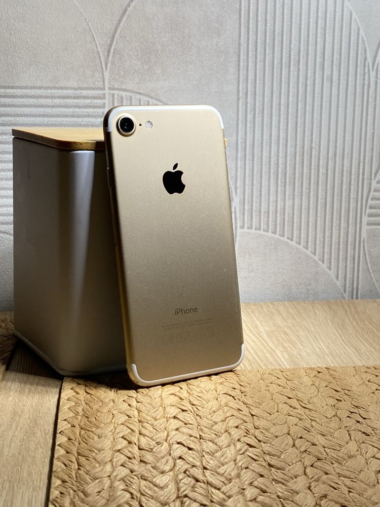 Iphone 7 Gold , stan bdb