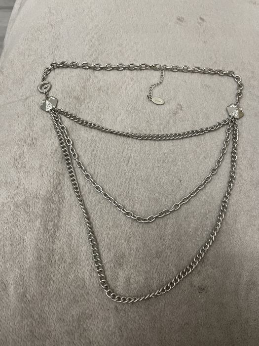 1 Colar e 2 pulseiras guess