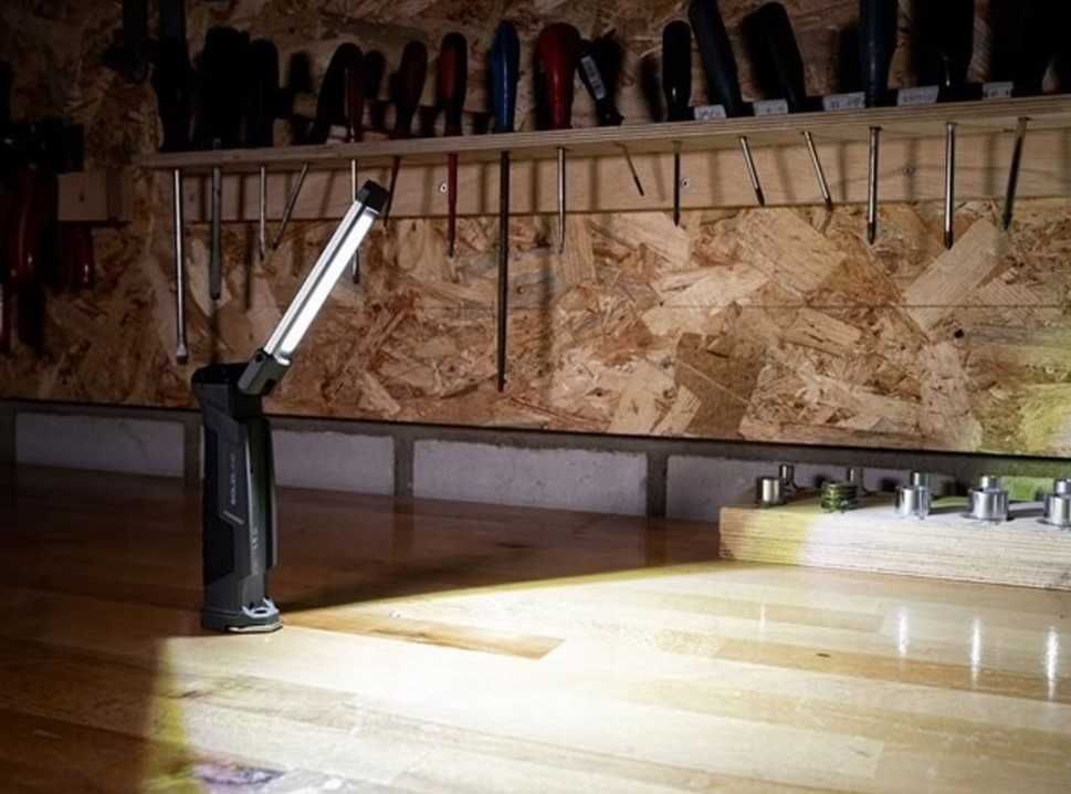 NOWA Latarka LED Warsztatowa Solidline Ledlenser SW2R wielofunkcyjna