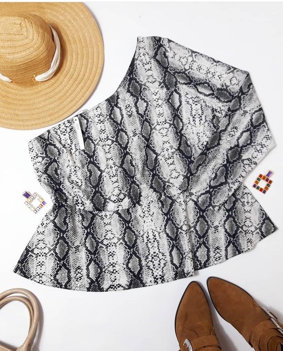 Bluzka na jedno ramię