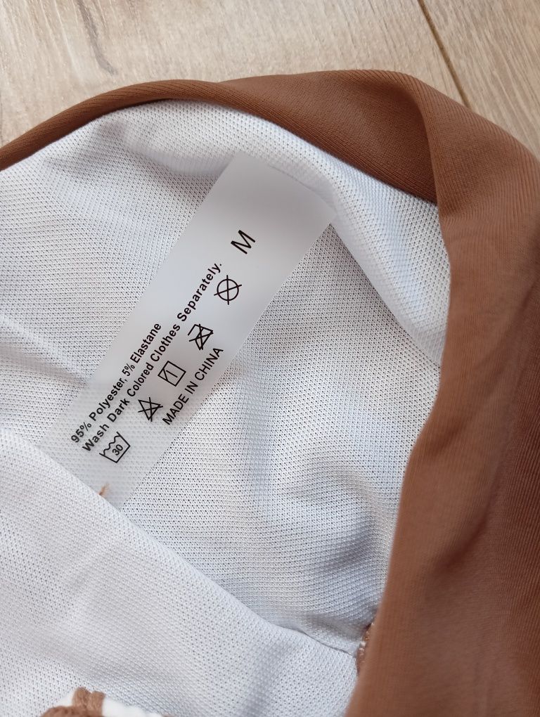 Strój kąpielowy, dwuczęściowy strój kąpielowy, kostium kąpielowy, r. M