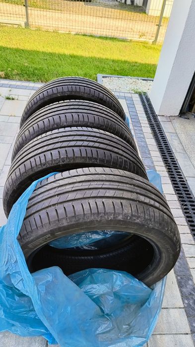 Opony Pirelli 205/50 R17 letnie 4szt.