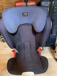 Fotelik samochodowy Britax Romer Kidfix 15-36 Isofix