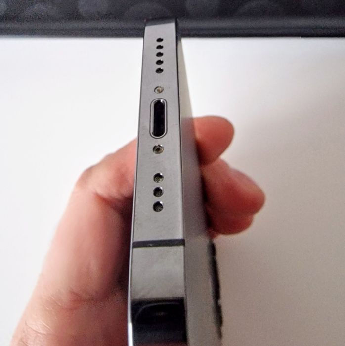 iPhone 12 Pro - Estado Impecável