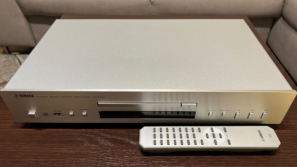 Yamaha CD-S300 – odtwarzacz CD – stan idealny