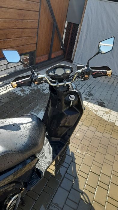 Продам скутер 150 куб