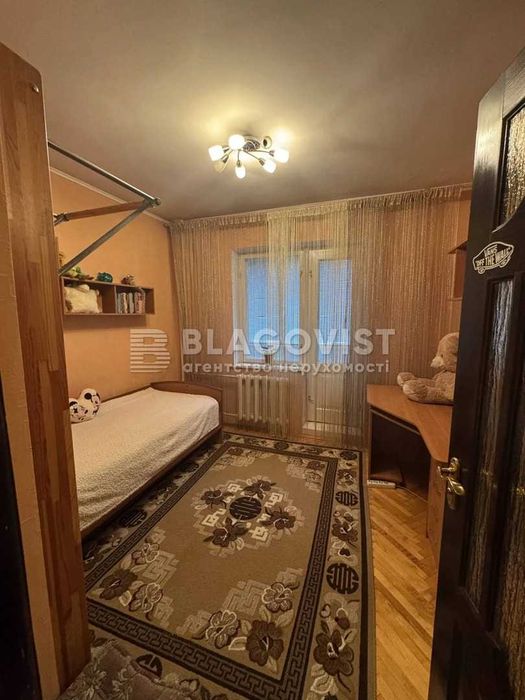 Продаж 3-х кімн Чистяківська 7 ,Святшино,Нивки