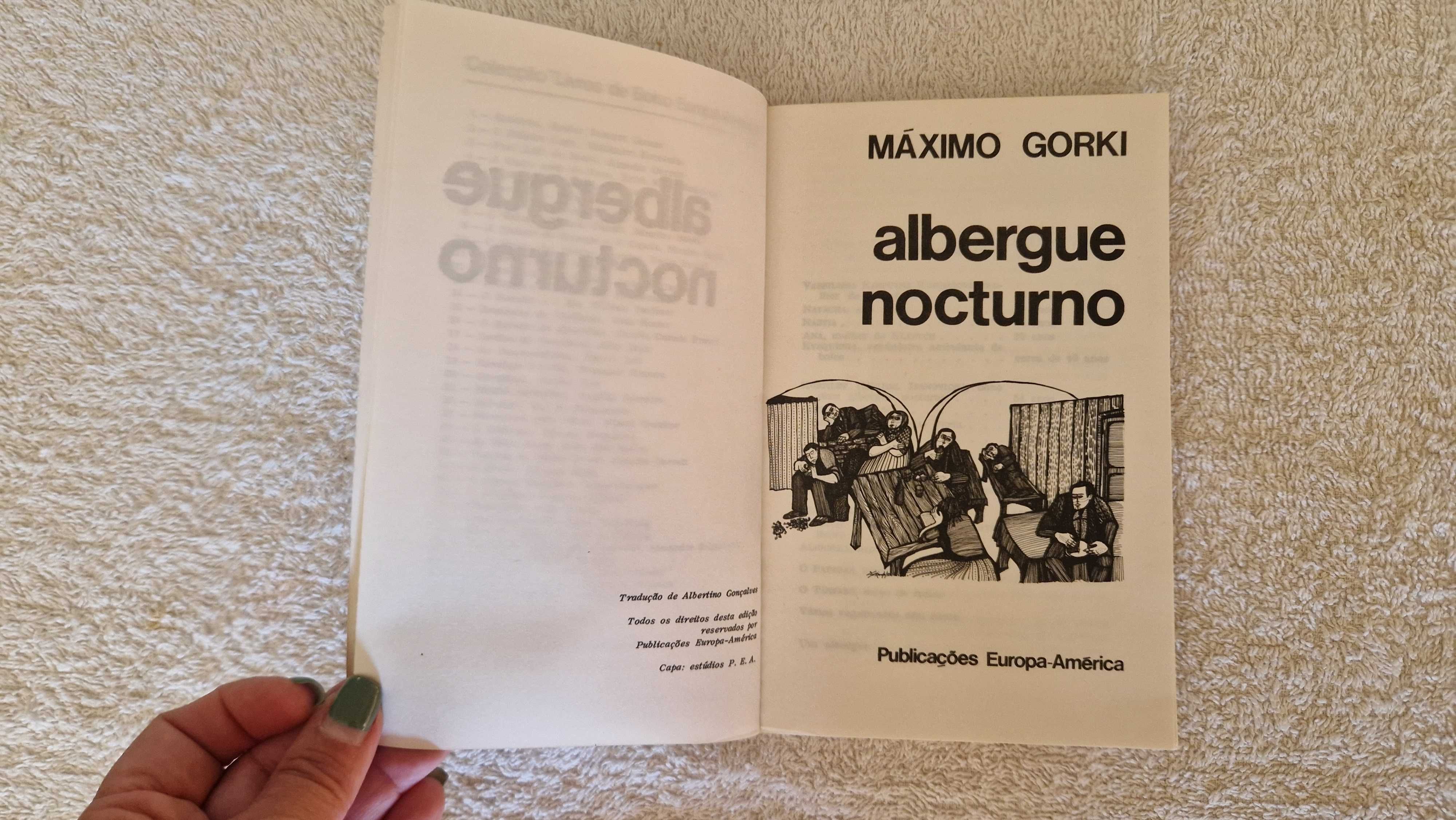 Livro "Albergue Nocturno" de Máximo Gorki