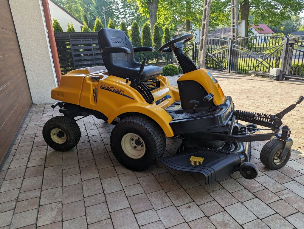 Traktorek kosiarka CUB Cadet FMZ, pompa, super stan, zero