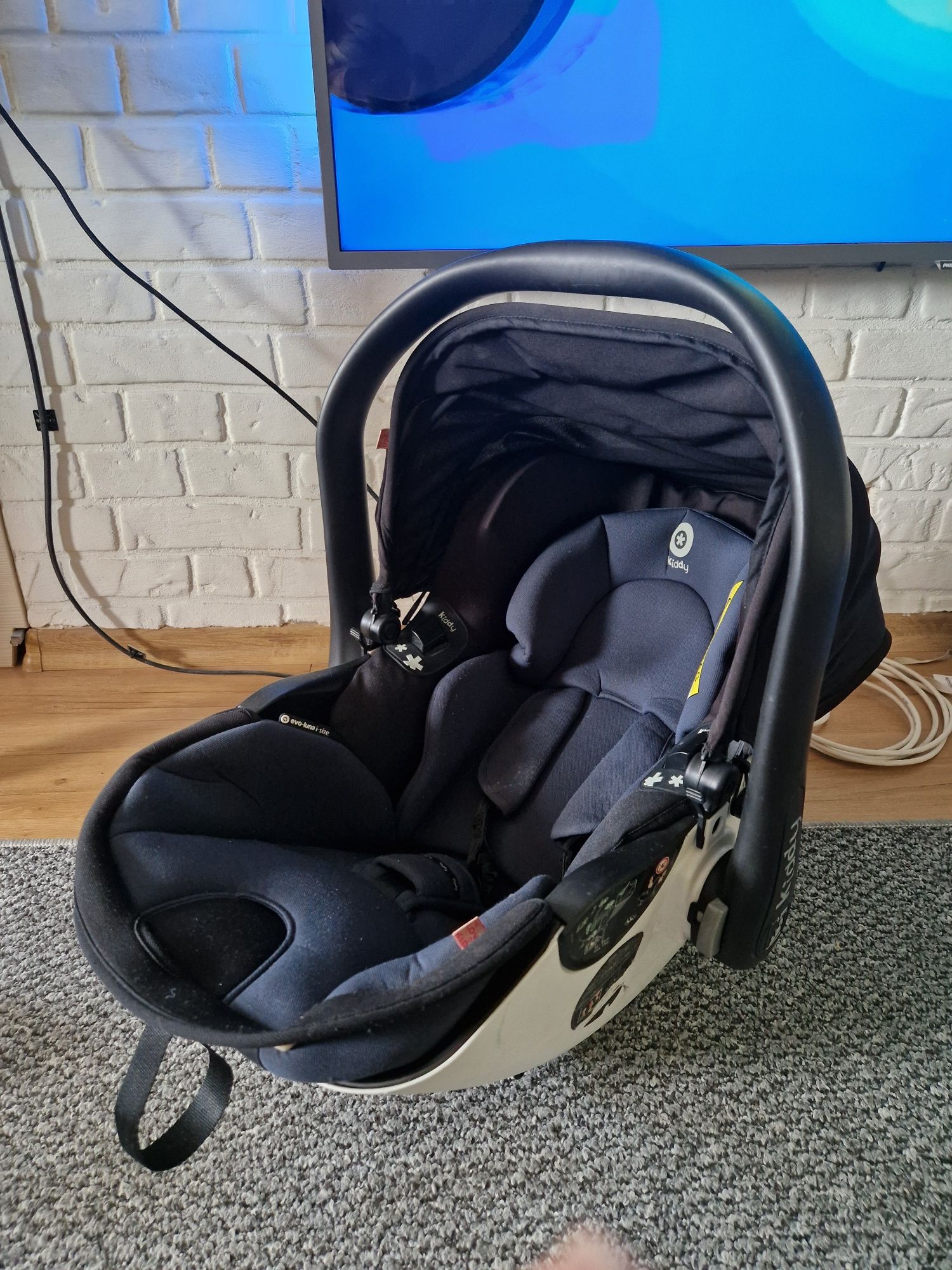 Fotelik do samochodu isofix