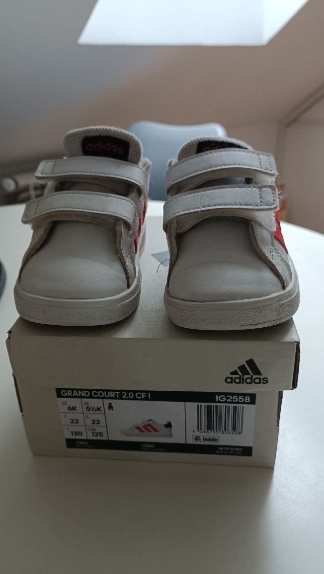 Buty adidasy dla dziewczynki