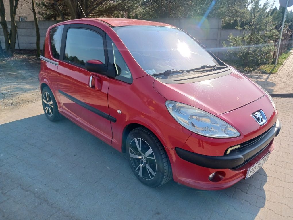 Peugeot 1007 1.4 benzyna 2006 rok