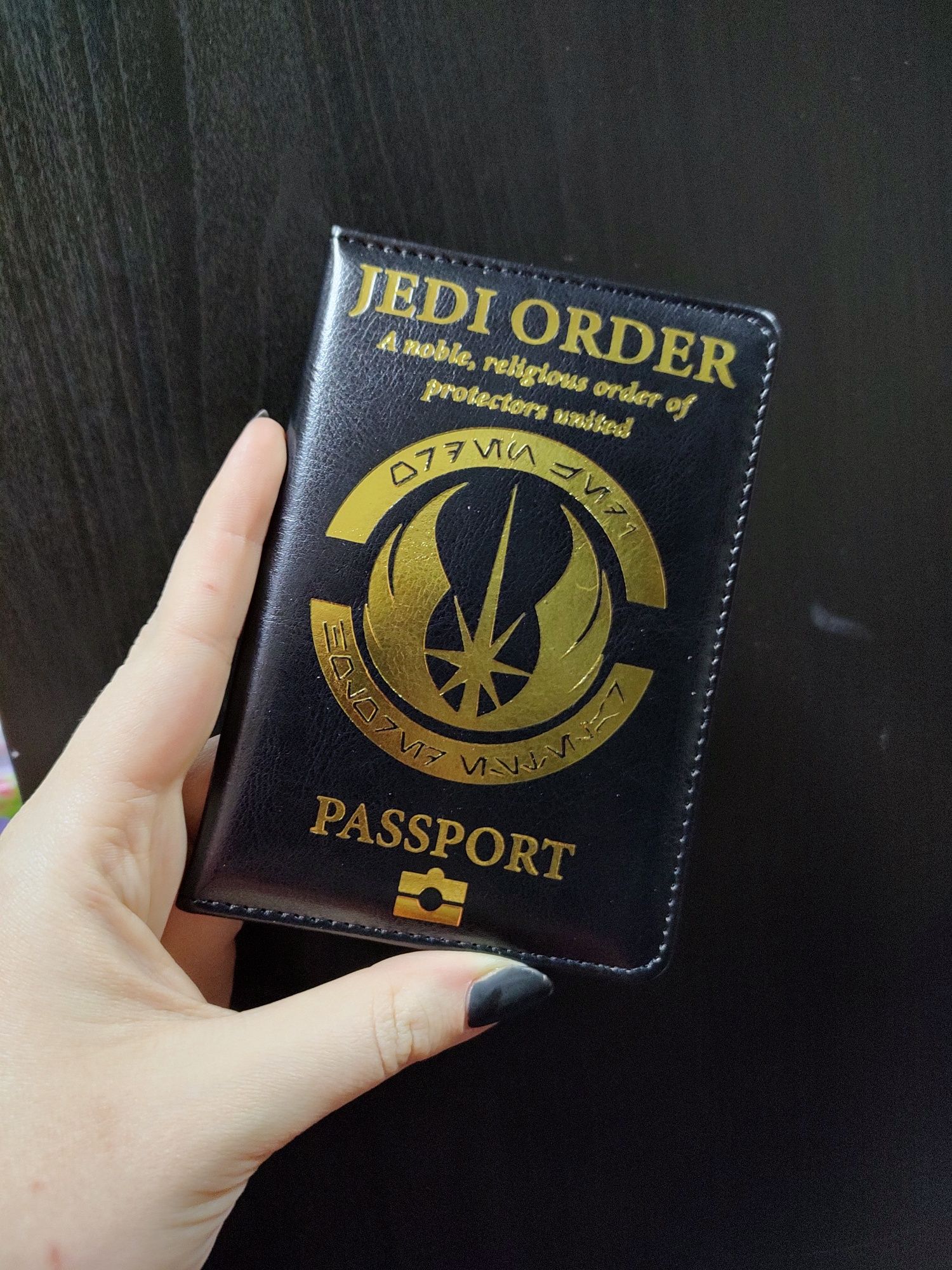 Pokrowiec etui na paszport książeczkę zdrowia STAR WARS JEDI ORDER