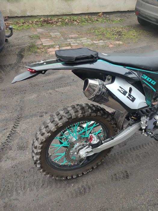 Asix 300 ER RR Xmotos XB39 ( zamienię za CR250)