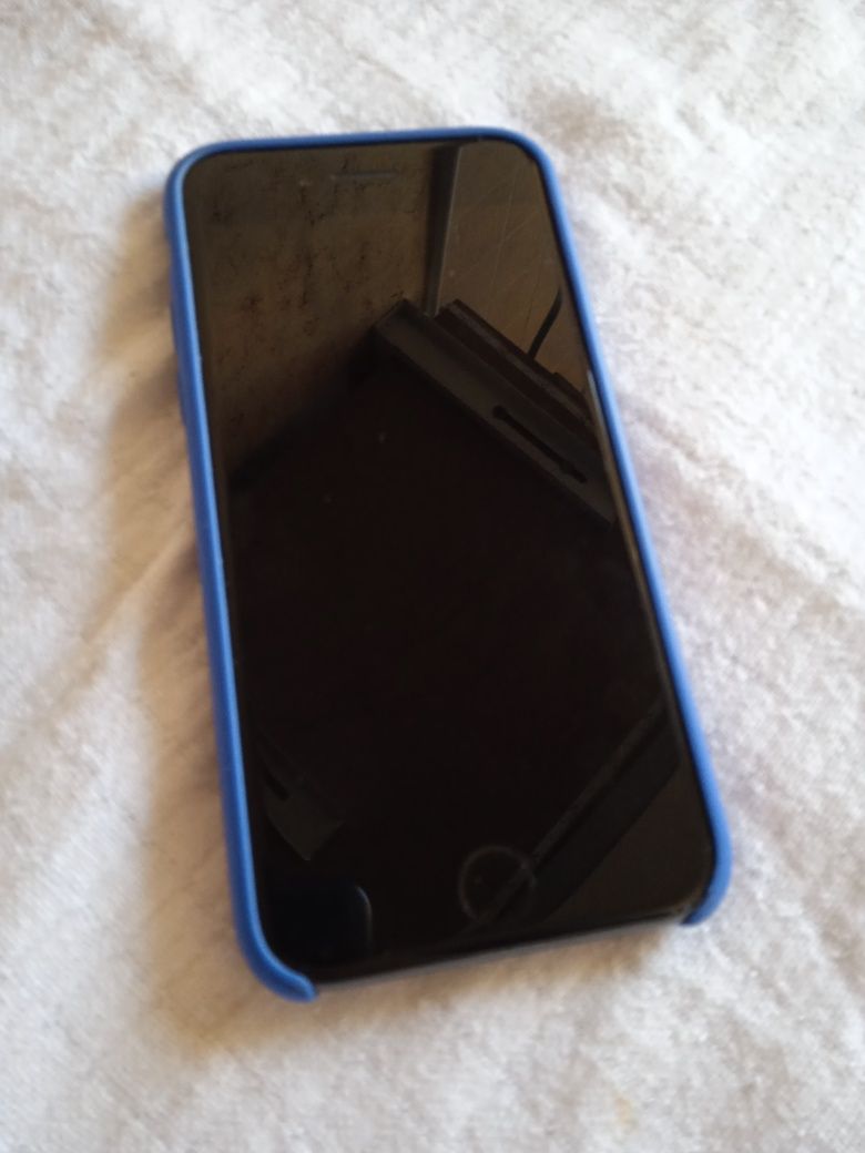 Продам Iphone 8 64GB Neverlock