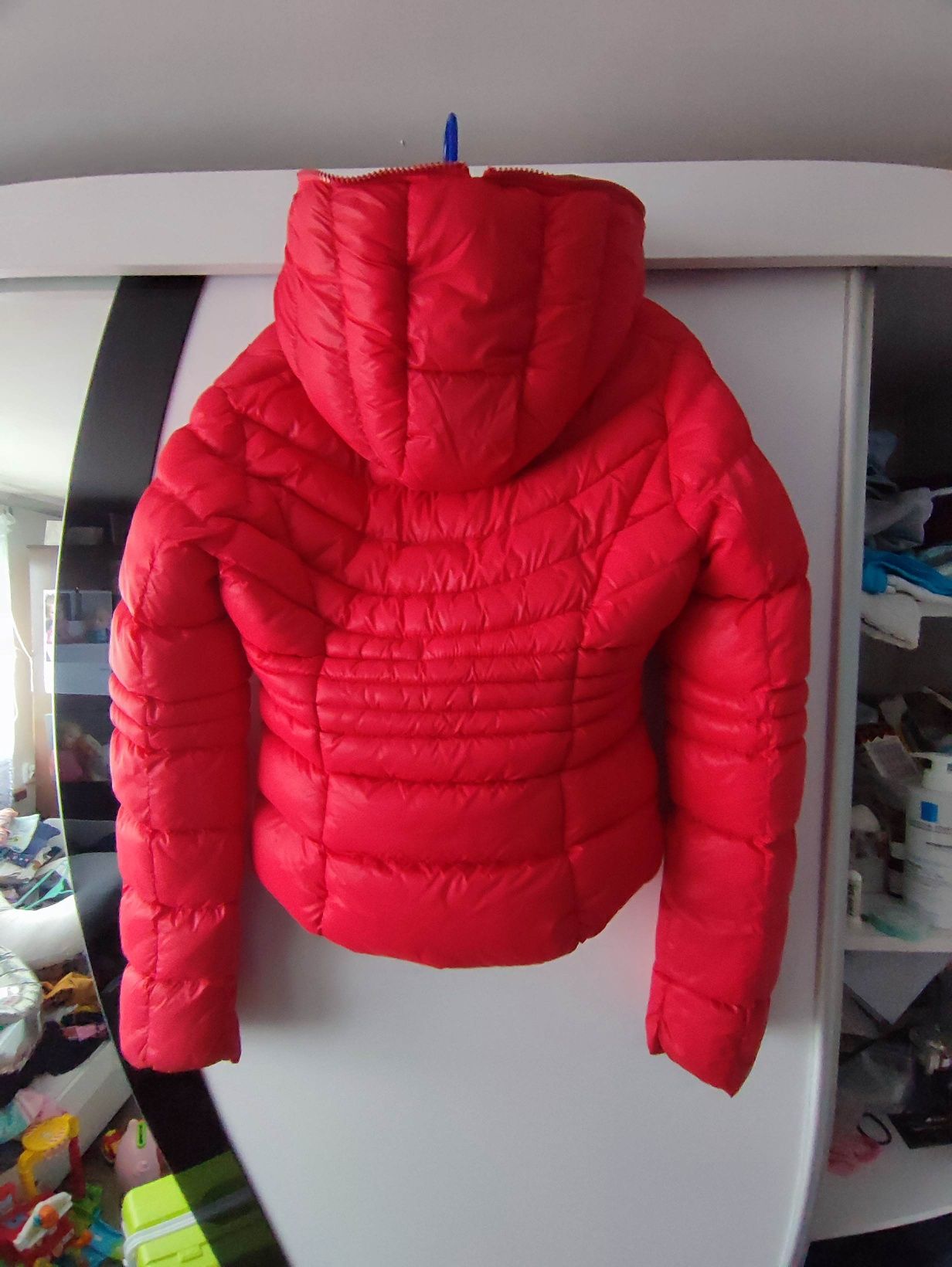 Czerwona kurtka zimowa pikowana s m