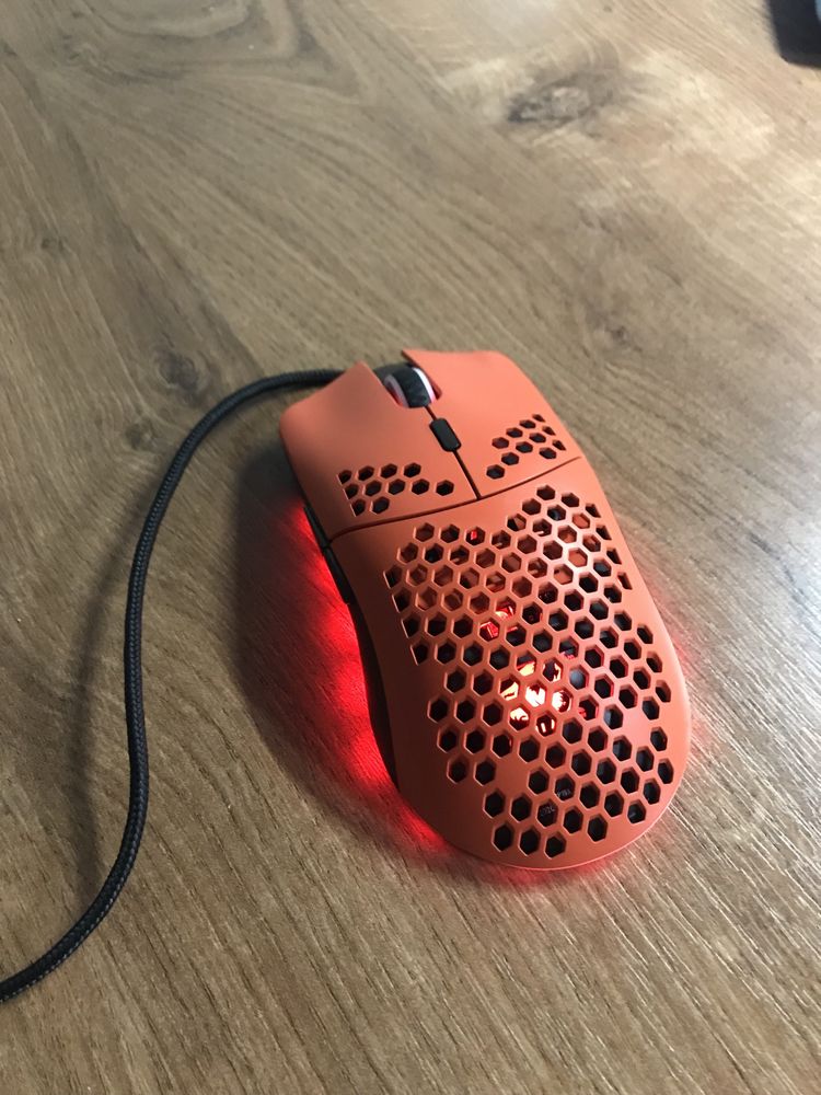 Mysz M1 RGB Lighting, gaming, czerwona, podswietlana - 10 kolorow