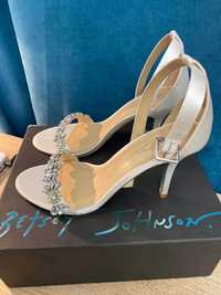 Buty ślubne Blue by Betsey Johnson