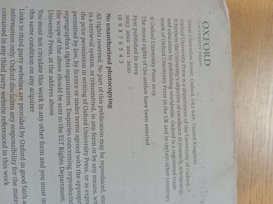 Podręcznik Solutions Gold Upper-Intermediate Student's book