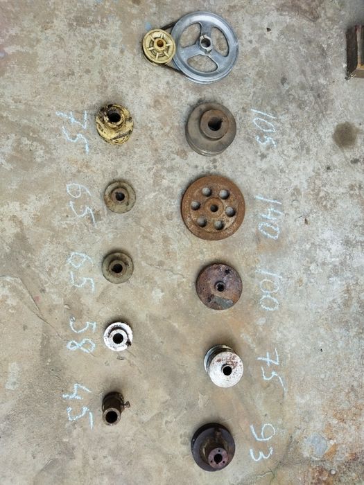 Шкив шків різних розмірів