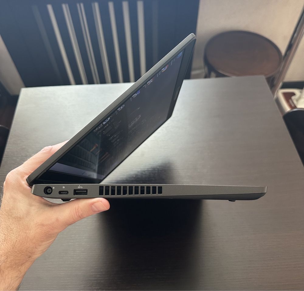 Dell Latitude 5500 FHD/I5-8365U/8GB DDR4/ 256GB SSD/Batt.4%