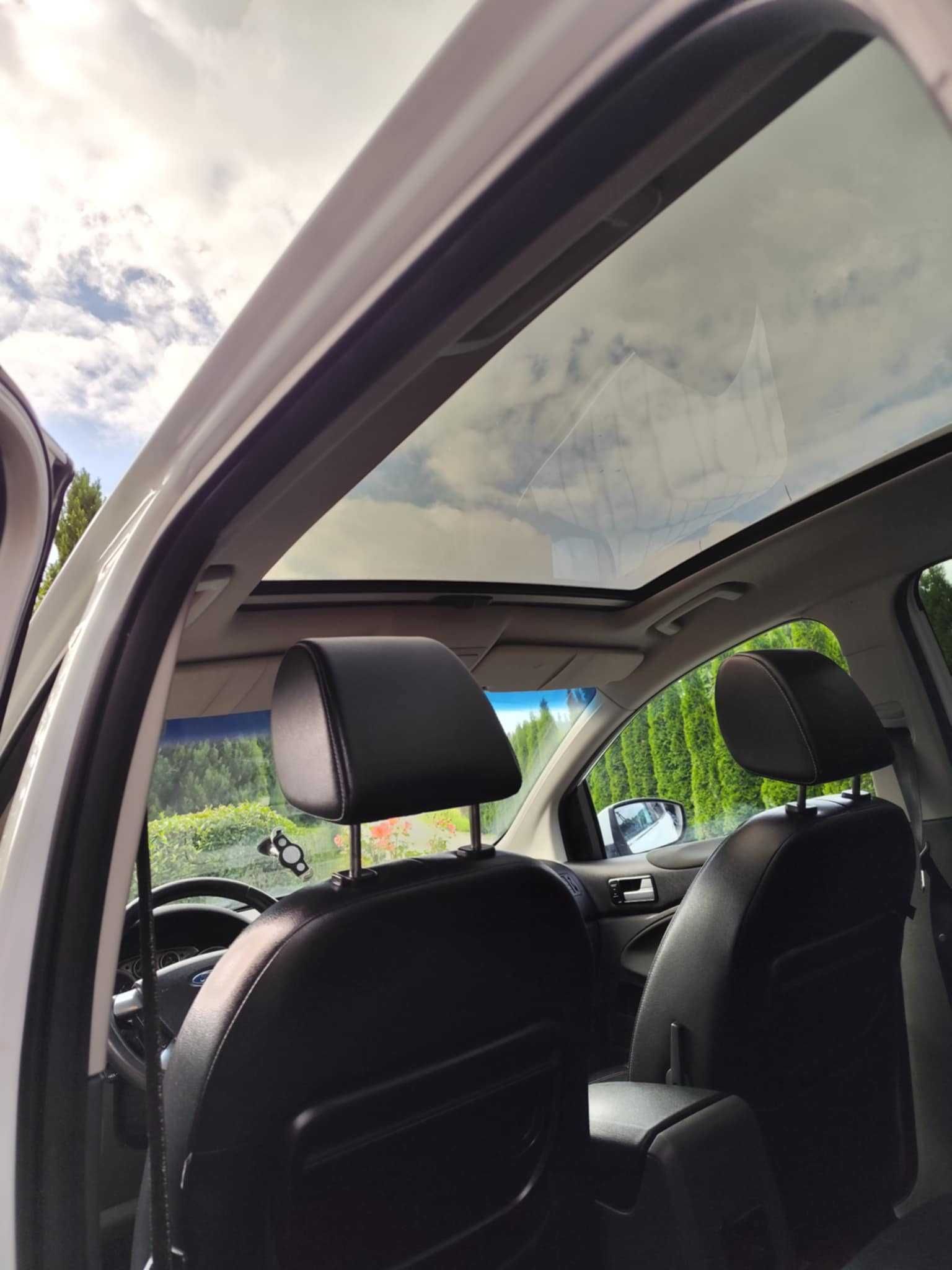 Ford Kuga 4x4, Skóra, Panorama