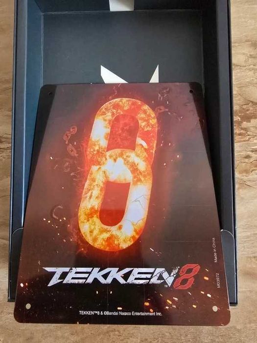 Tekken 8 steelbook + inne gadżety z edycji kolekcjonerskiej