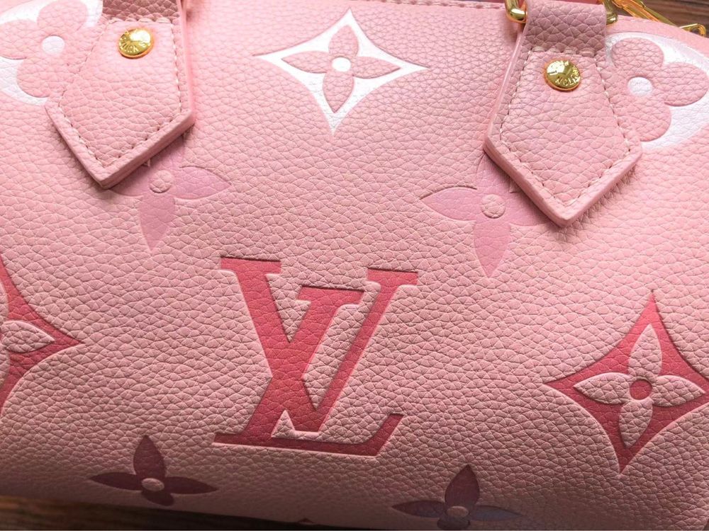 Torebka Na Ramię Różowa Louis Vuitton LV
