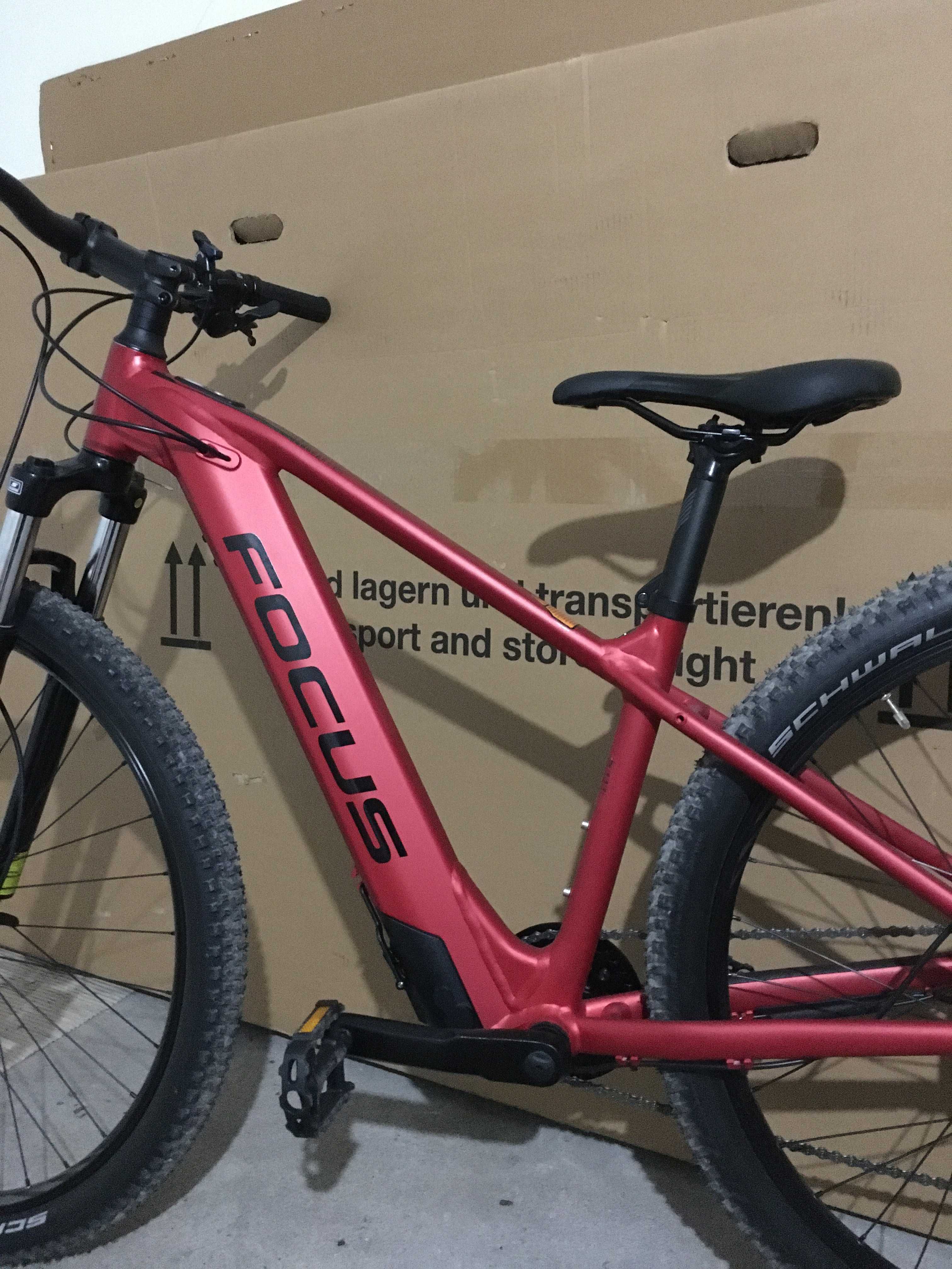 Bicicleta elétrica Focus