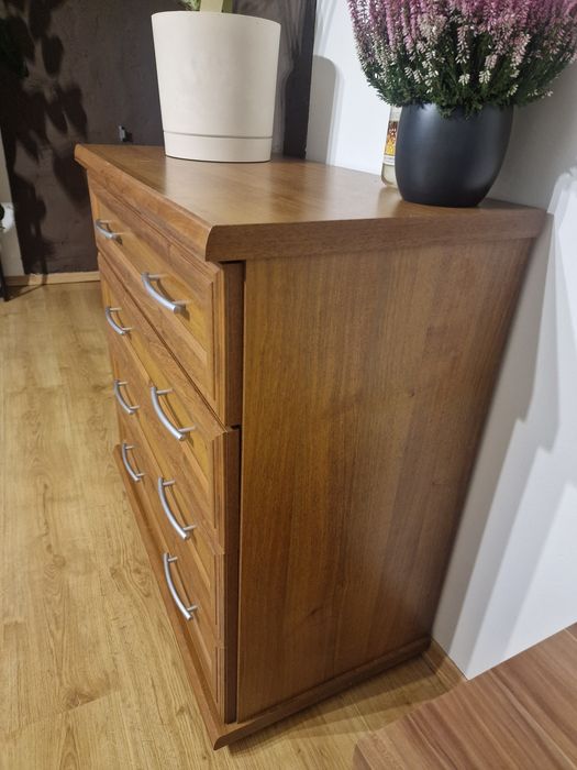 Zadbana komoda szafka brązowa drewno 90 cm Szerokość