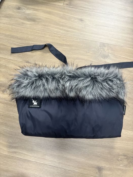 Rezerwacja Cottonmoose szara mufka do wózka na ręce ocieplacz