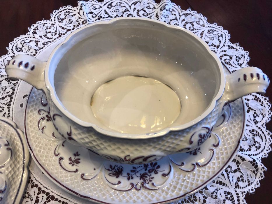 Terrina loiça italiana com prato