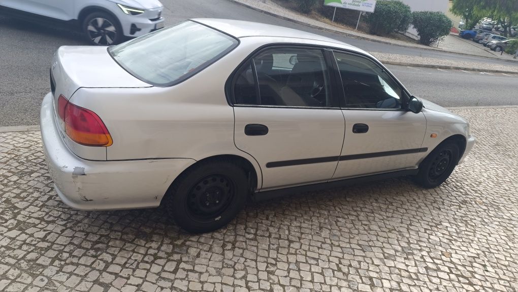 Vendo Honda Civic 1.4 Gasolina 213.000km
Inspeção válida até 08/2026
C
