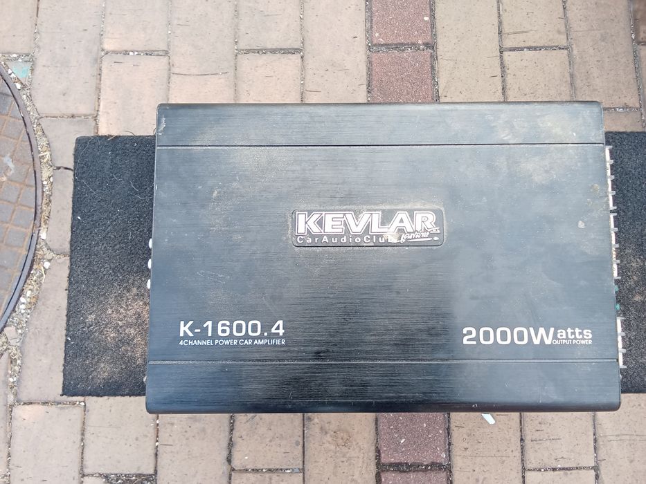 Subwoofer e amplificador