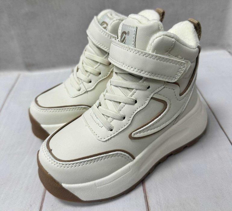 Зимові дитячі кросівки на овчині  clibee 28-32 бежеві